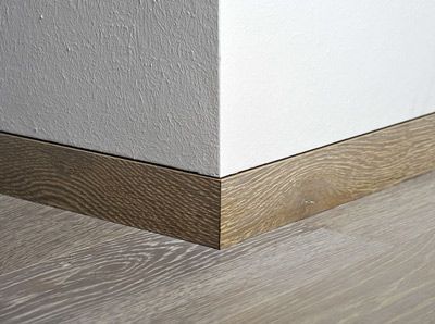 Skirting Board 